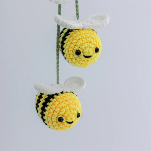 YSHomy Crochet Cute Bee & Flower Hanging for Car Mirror, Bag