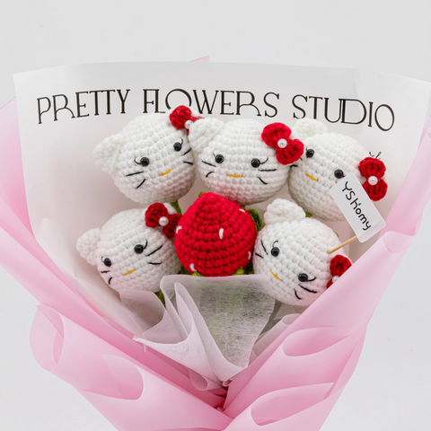 YSHomy Handmade Crochet Flowers Bouquet with HK & Strawberry