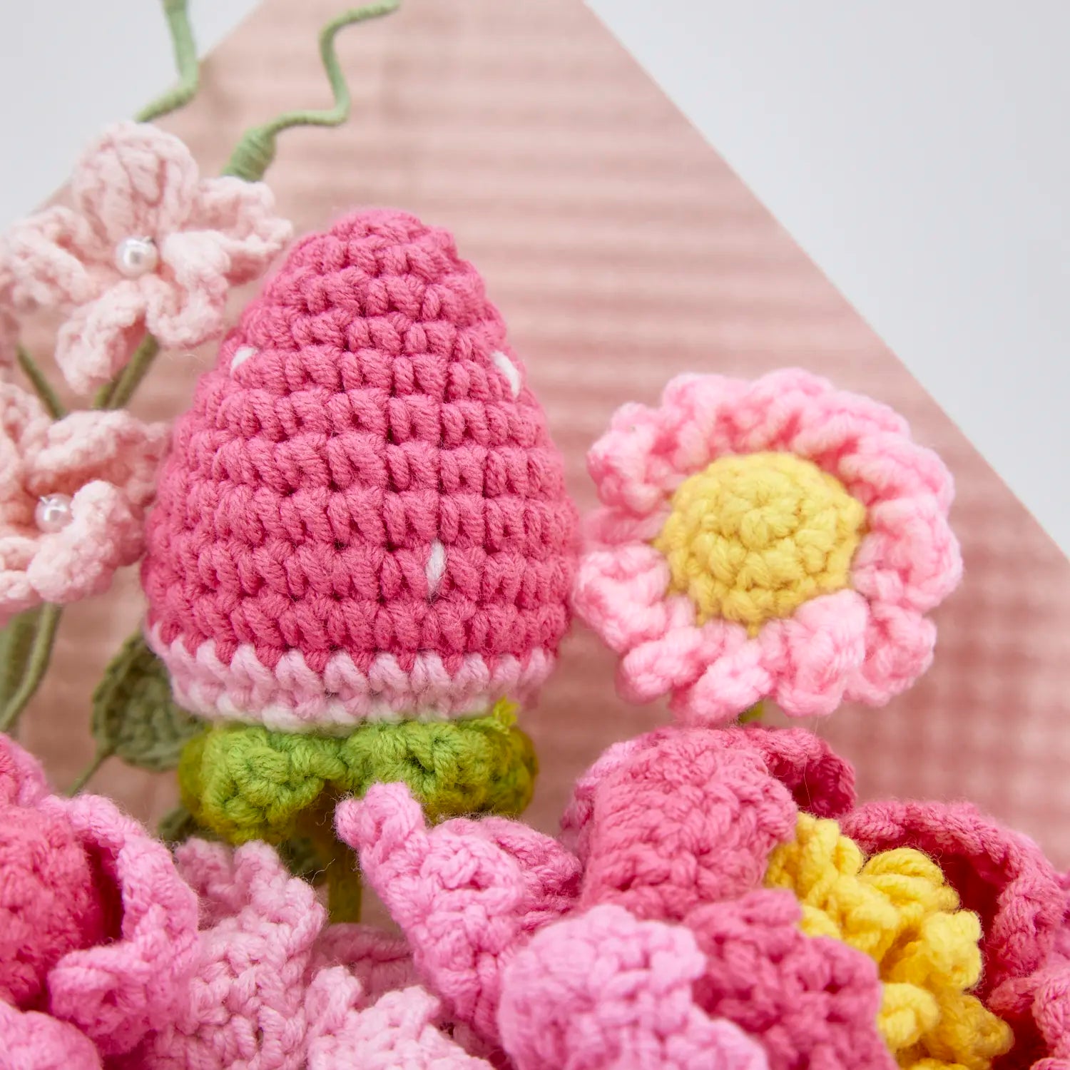 YSHomy Crochet Flowers Bouquet with Peony in Pink Wrapping