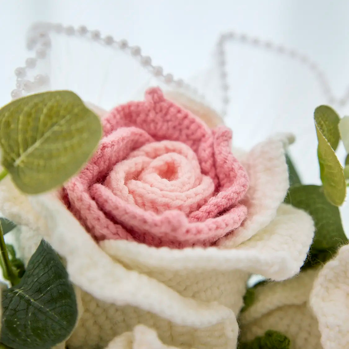 YSHomy Round Crochet Flowers with Thai Rose Bouquet