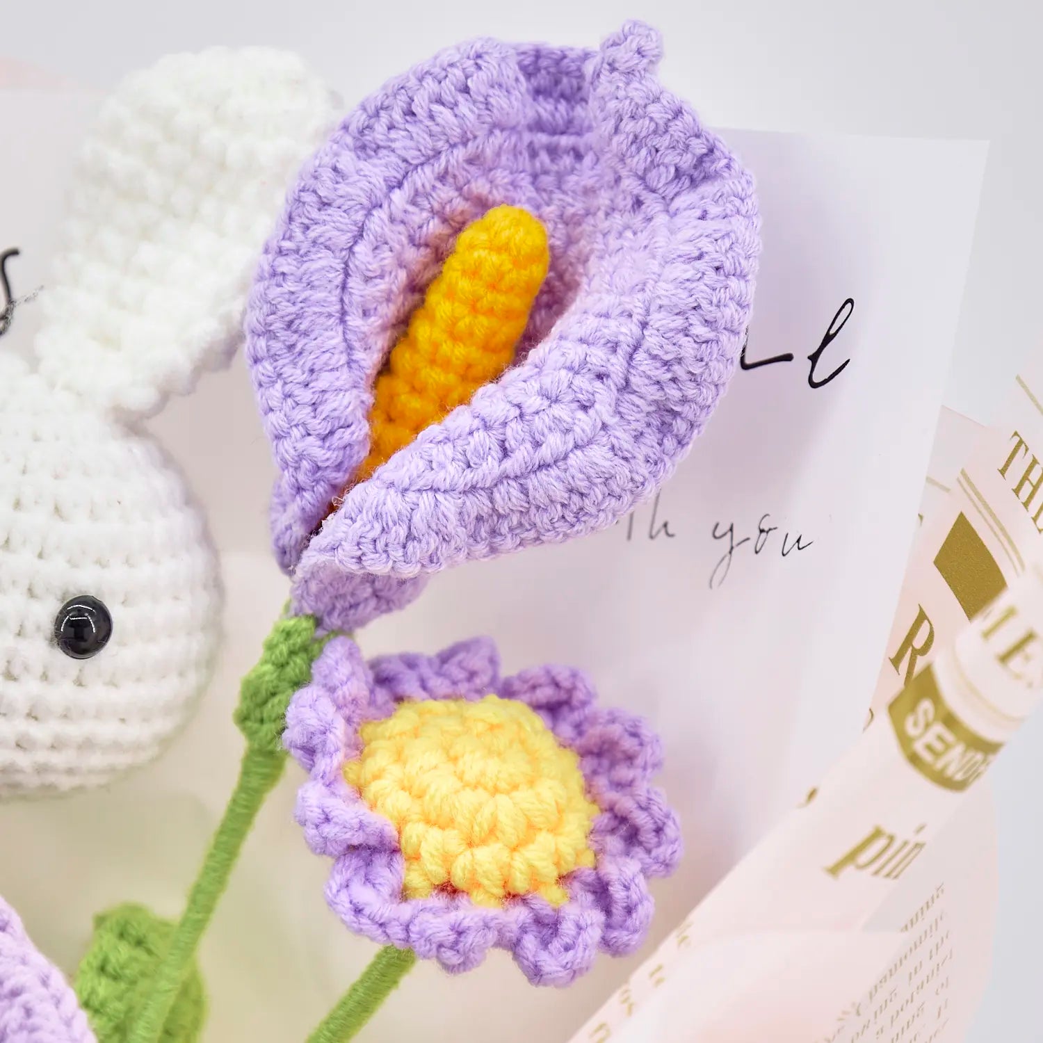 YSHomy Purple Crochet Flowers Bouquet with Cute Bunny Cup-Shaped Rose Daisy